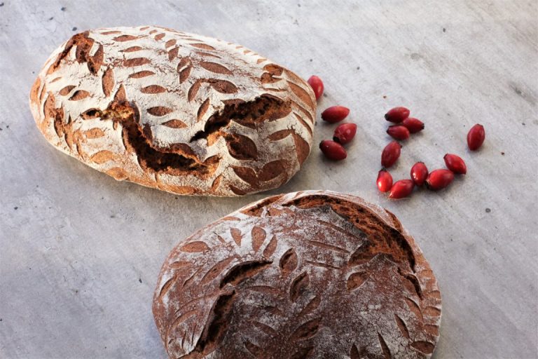 Hur får man ett bröd att spricka lagom mycket?