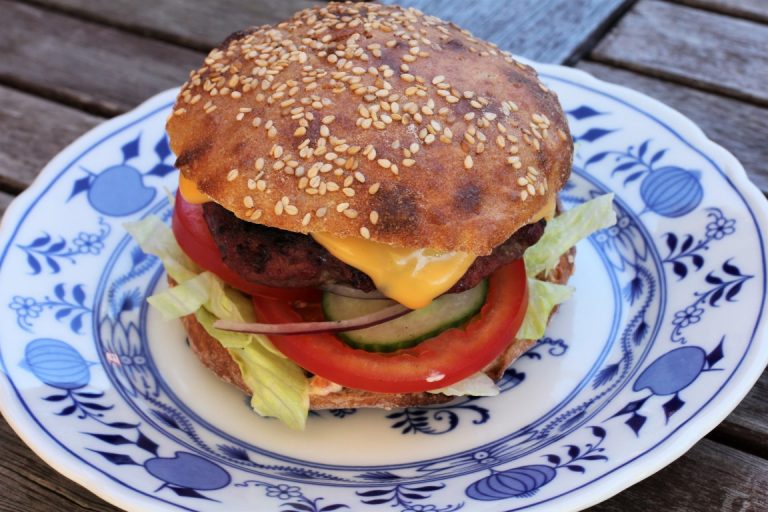 Hamburgerbrödet är också superviktigt!
